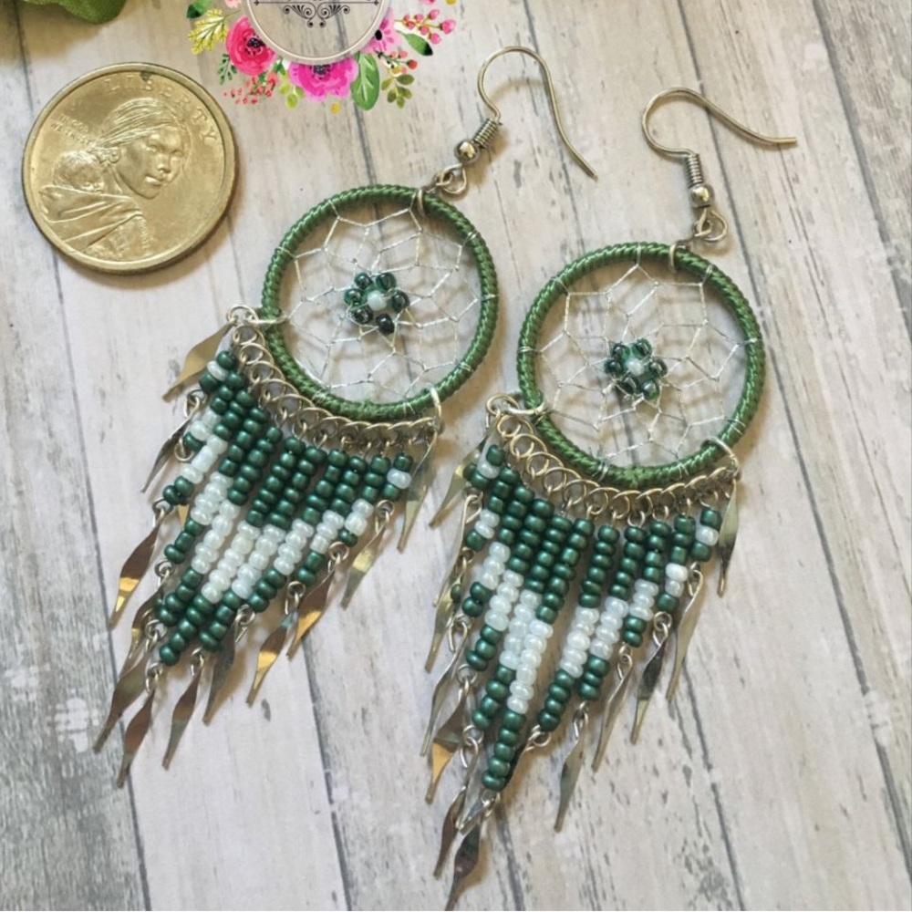 Beautiful Green Dreamcatcher Earrings with Beaded for women